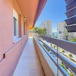 Spacious Two Bedroom In Centre * マルベーリャ