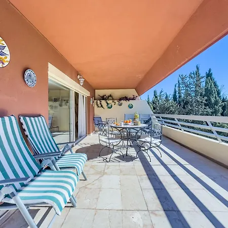 Spacious Two Bedroom In Centre * Marbella