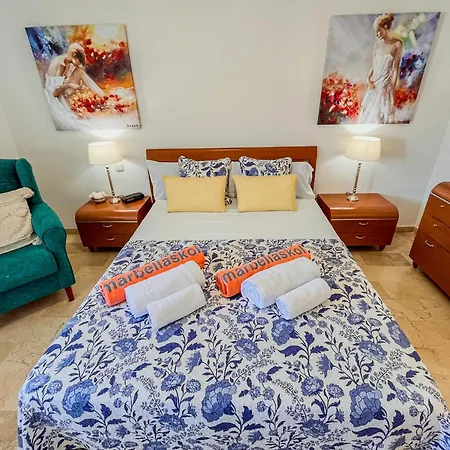 Appartement Spacious Two Bedroom In Centre *