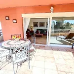 Spacious Two Bedroom In Centre Lejlighed